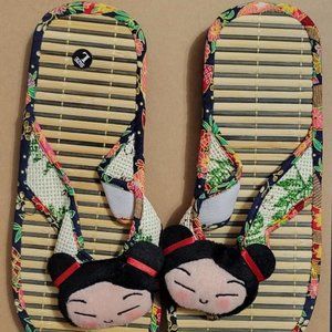 Pucca Puka Wooden  Sandal Female Large Vintage Dead Stock Brand new, never used